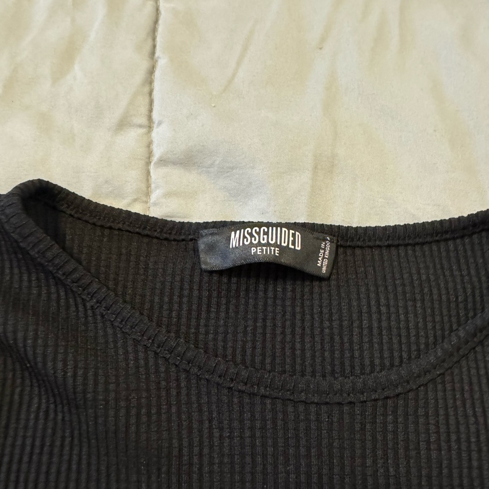 Missguided Black Ribbed Tee - Picture 2 of 3
